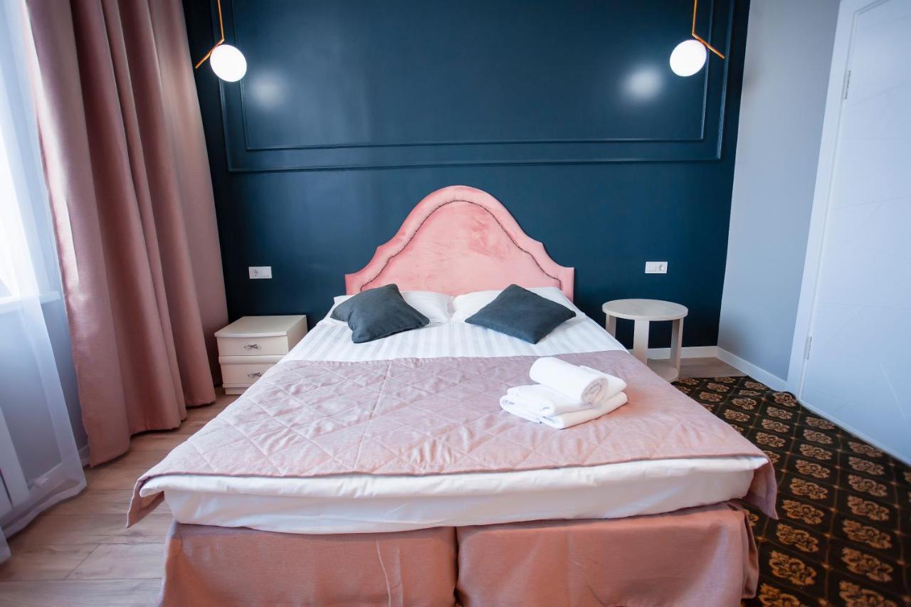 Arena Hotel Αστάνα Εξωτερικό φωτογραφία