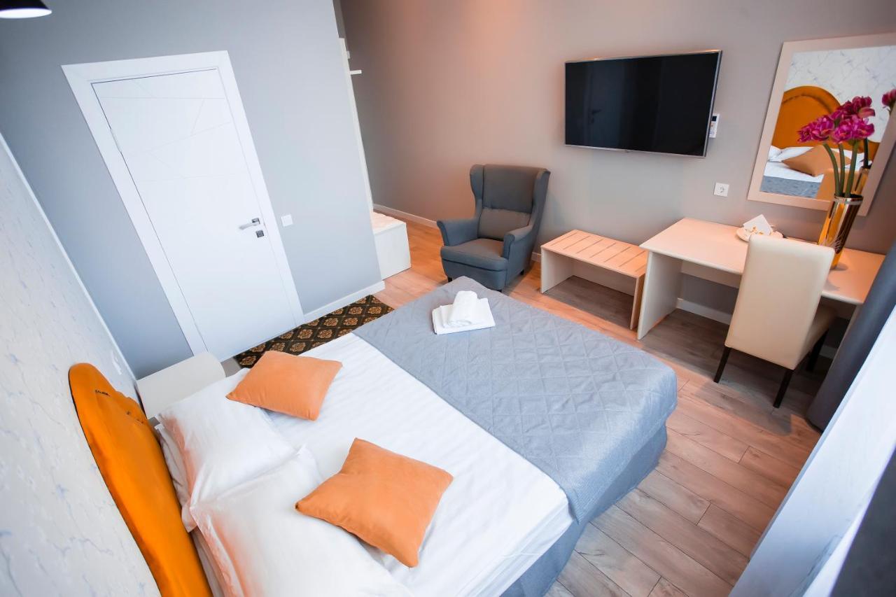 Arena Hotel Αστάνα Εξωτερικό φωτογραφία